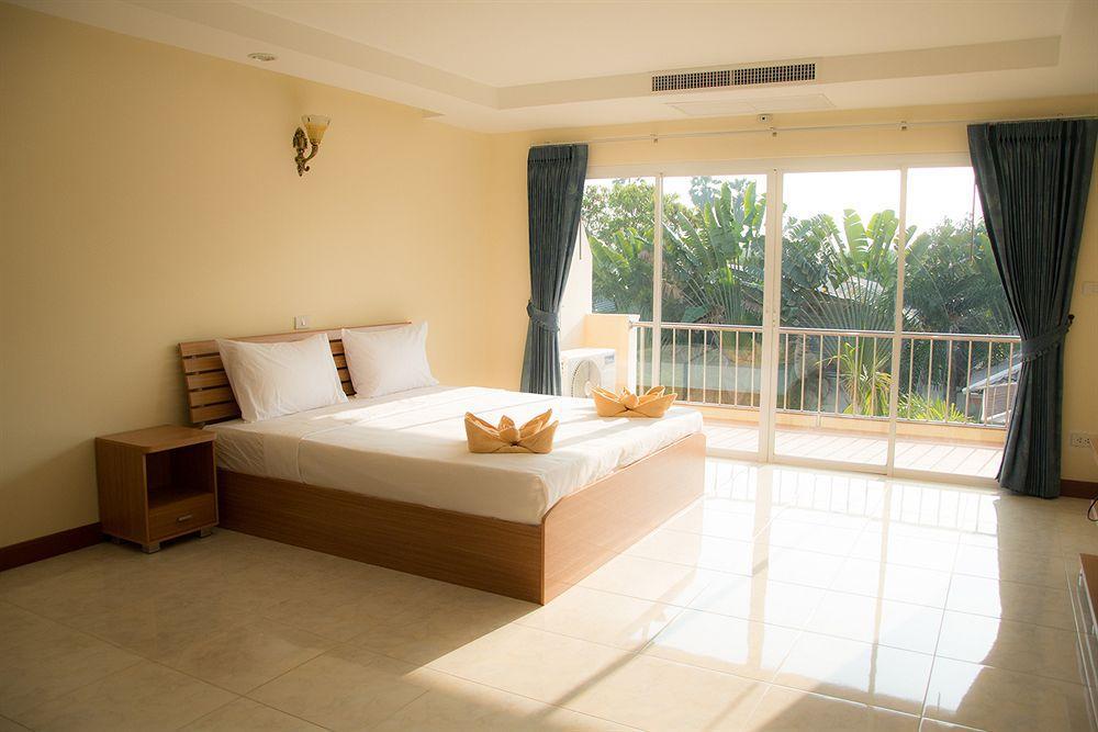 Jungle Resort Jomtien Beach Exterior photo
