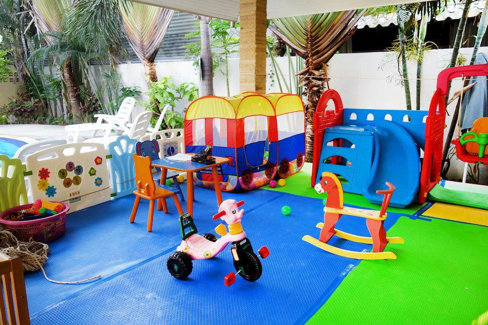 Jungle Resort Jomtien Beach Exterior photo