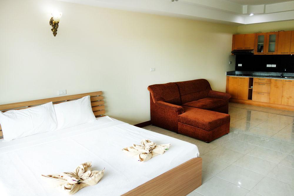 Jungle Resort Jomtien Beach Exterior photo