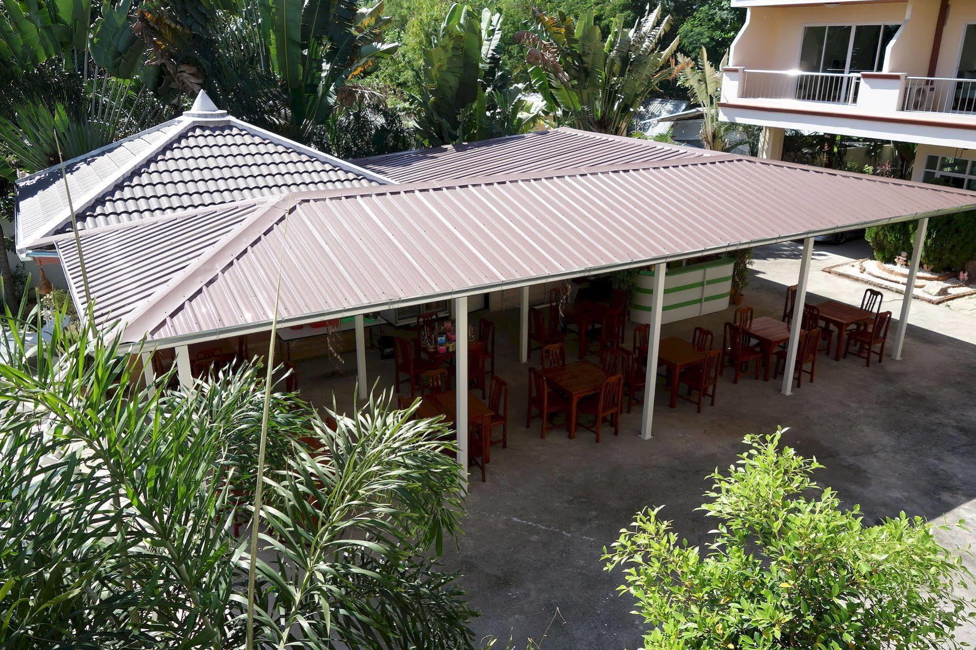 Jungle Resort Jomtien Beach Exterior photo